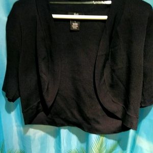 "Lennie" Nina Leonard black crop jacket/cardigan L